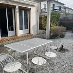 Vue Sur Cite - *
